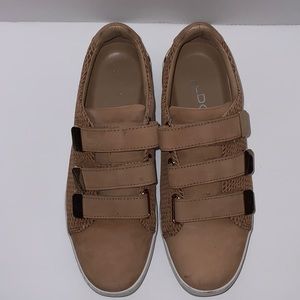 Women’s Aldo sneakers
